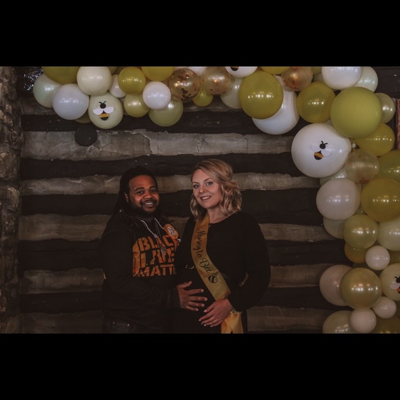 Meet your Posher, Sarah - Picture 1 of 1